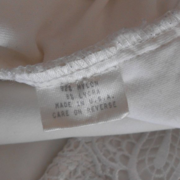 WHBM Cream Colored Top, Size Medium - Picture 6 of 7